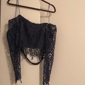 Off shoulder never worn top of two piece set